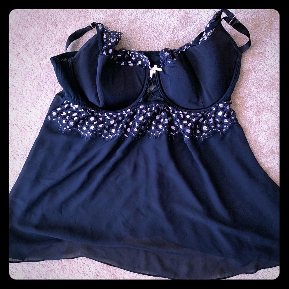 Black and pink 42DD lingerie